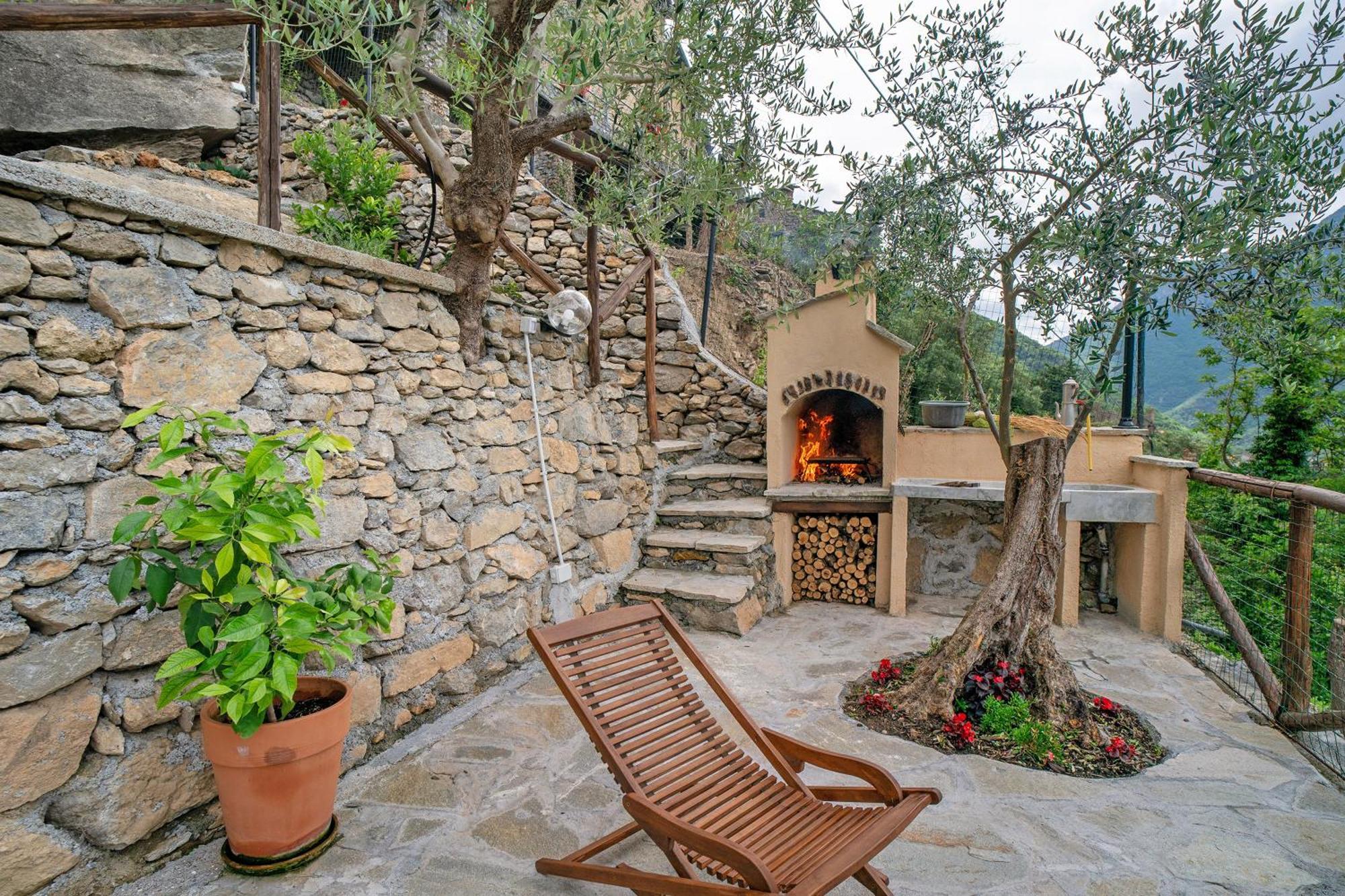 Agriturismo U' Spigu Nonna Annetta Nasino Esterno foto